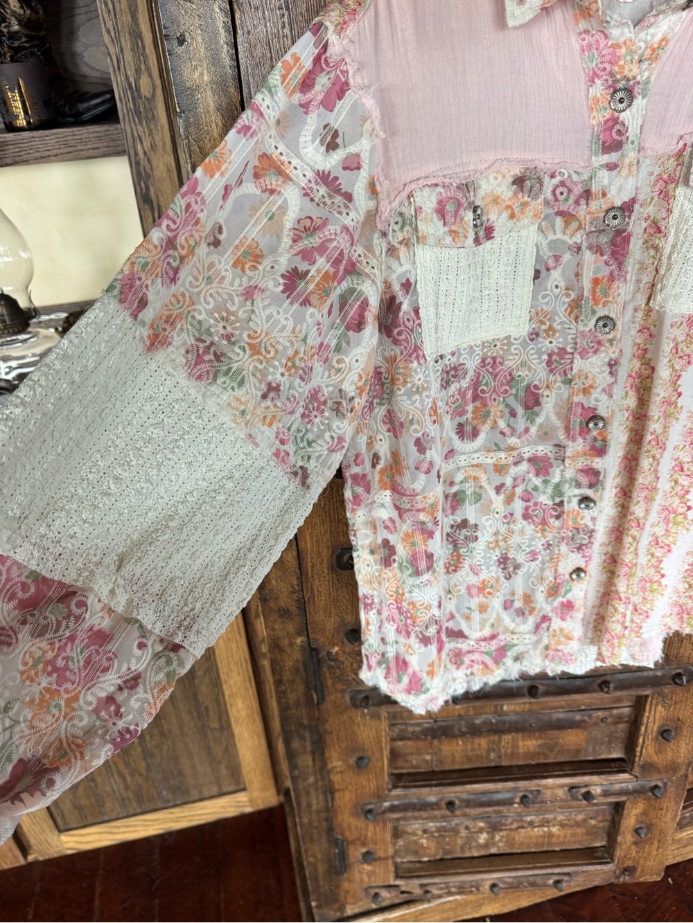 POL Patchwork Floral Button-Up Shirt Jacket in Pink & Cream - Picture 5 of 10